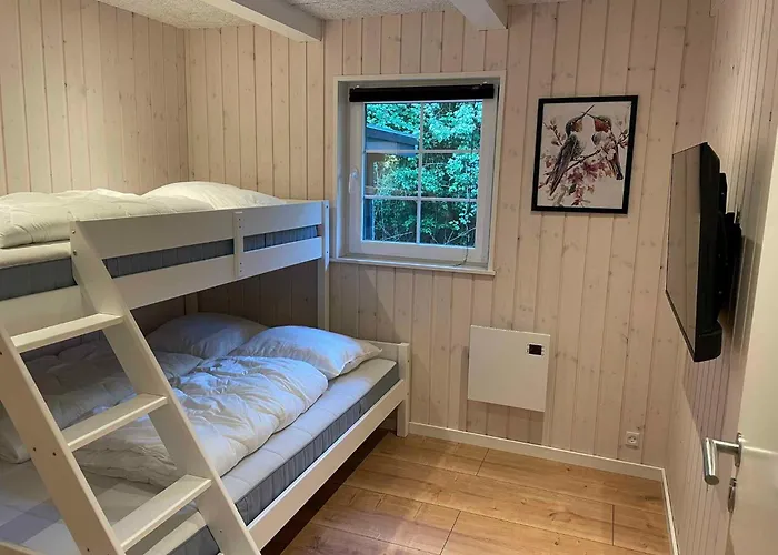 Cozy And Child-friendly In Arrild 度假居